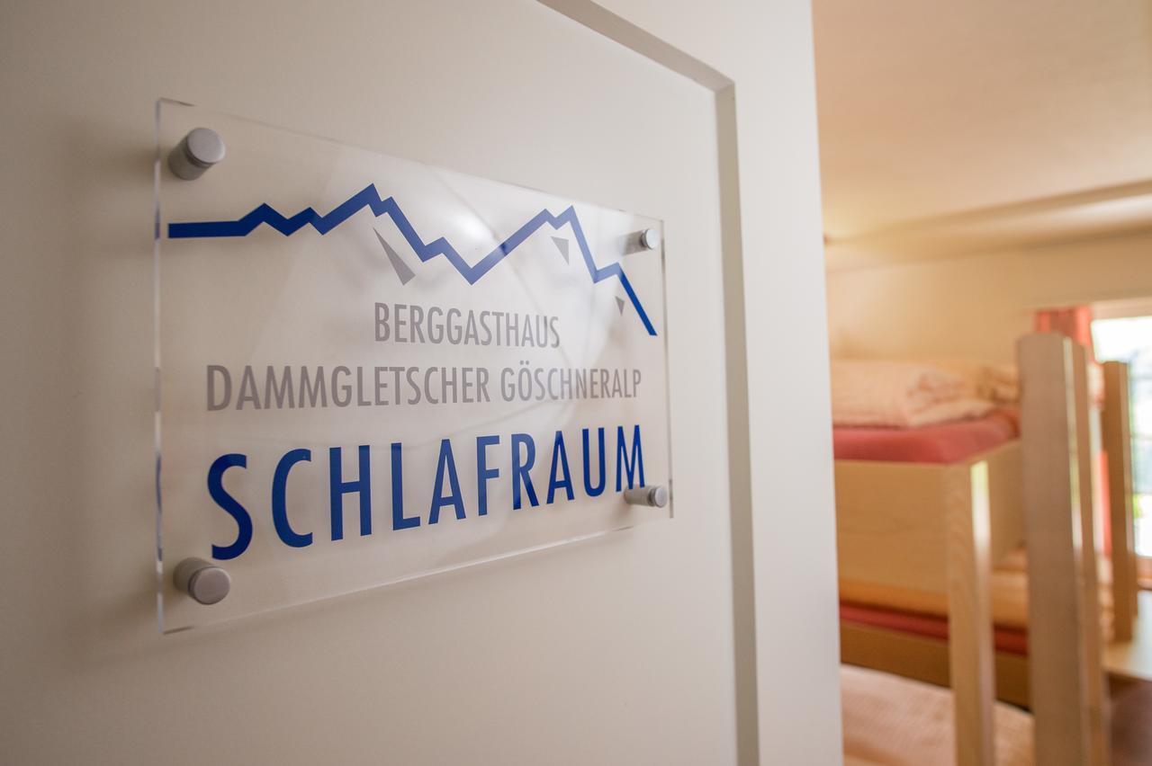Berggasthaus Dammagletscher Hotel เกอเชเน็น ภายนอก รูปภาพ